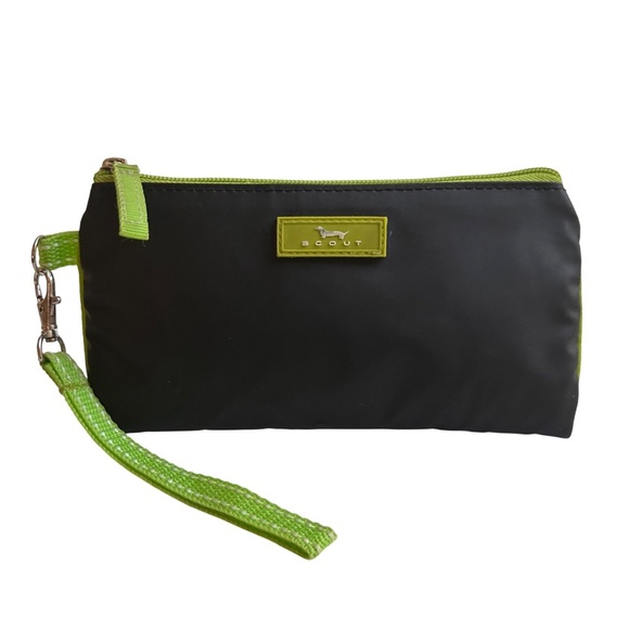 SCOUT Wristlet Bag - Picture 1 of 8